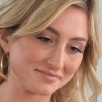 MomsTeachSex Голая