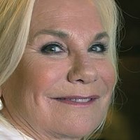 Моник ван де Вен Голая