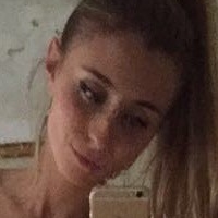 Наташа Голден Голая
