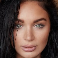 Натассия Халаби Голая