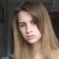 Нелл Тайгер Фри Голая