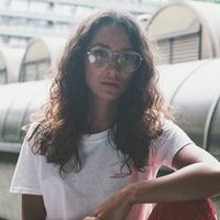 Никола Пол Голая