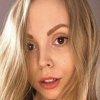 Никки Миллс Голая
