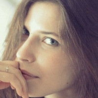 Нина Сурина Голая