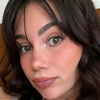 Наблюдающая Лала Голая