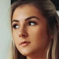 Полина Аврора Голая