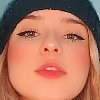 Рафаэла Риггс Голая