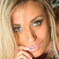 Рафаэлла Форназьери Голая