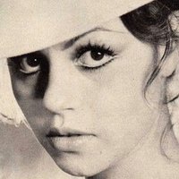 Ребека Силва Голая