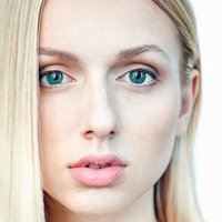 Ребека Лизлерова Голая