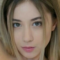 Скул Герллекси Голая