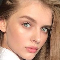 Снежана Янченко Голая