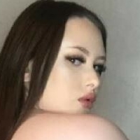 Сноубанни Стефани Голая
