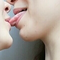 К солнцу Голая