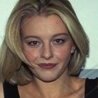 Виола Симончиони Голая