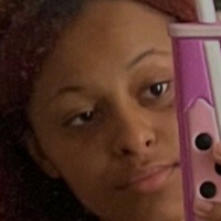 Ягиселис Голая