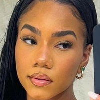 Ясмин Кальдейра Голая