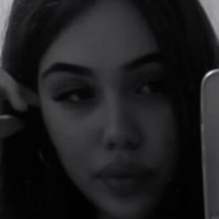 Ясминесинай Голая