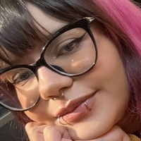 Юрлейла София Голая