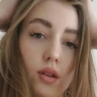 Юрсвит Лина Голая