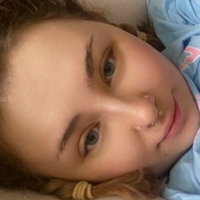 Зарали Голая