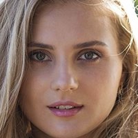 Зина Эсепчуц Голая